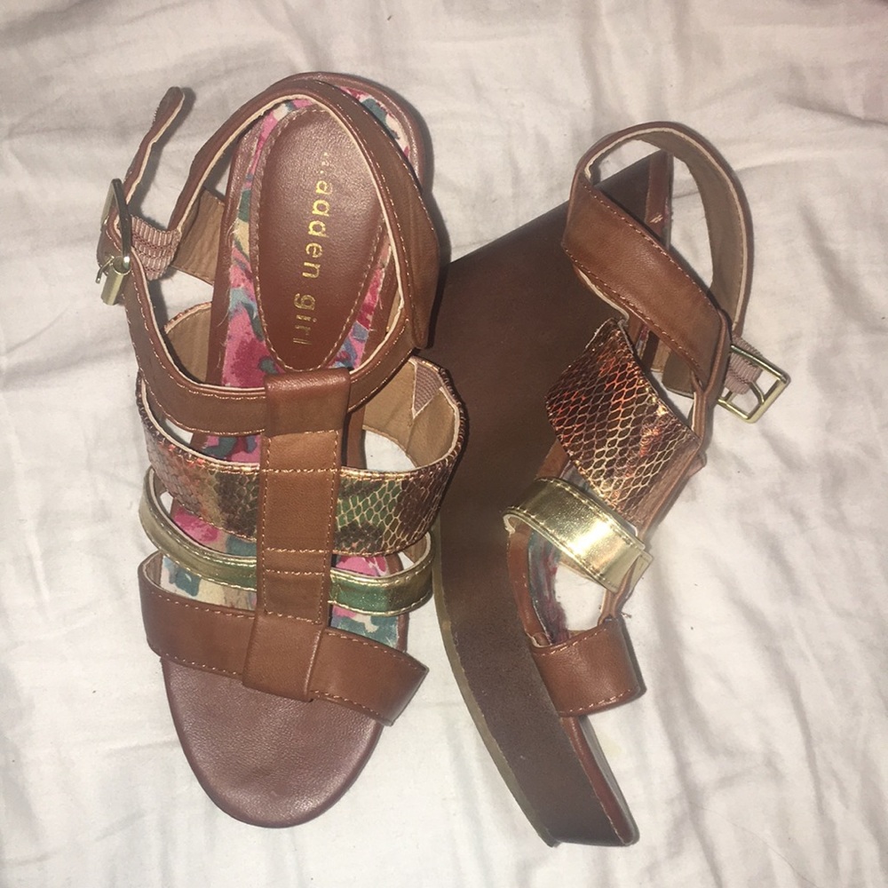 Shoes! - Picture 5 of 5